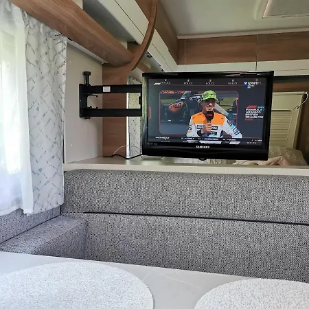 Ξενοδοχείο Asuntovaunu Hobby Syöte